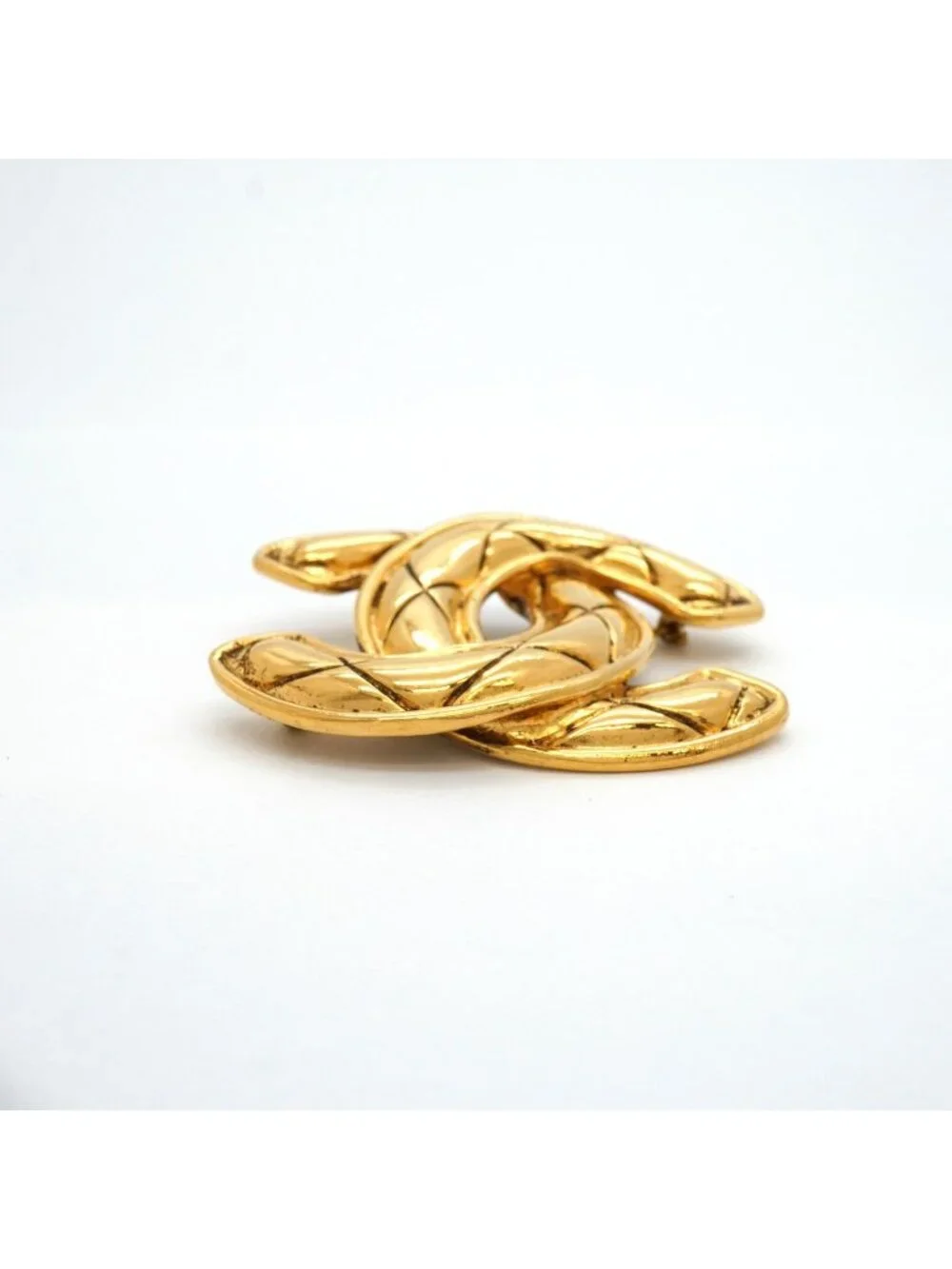 Chanel Brooch Vintage CC Logo Quilted Gold Plated